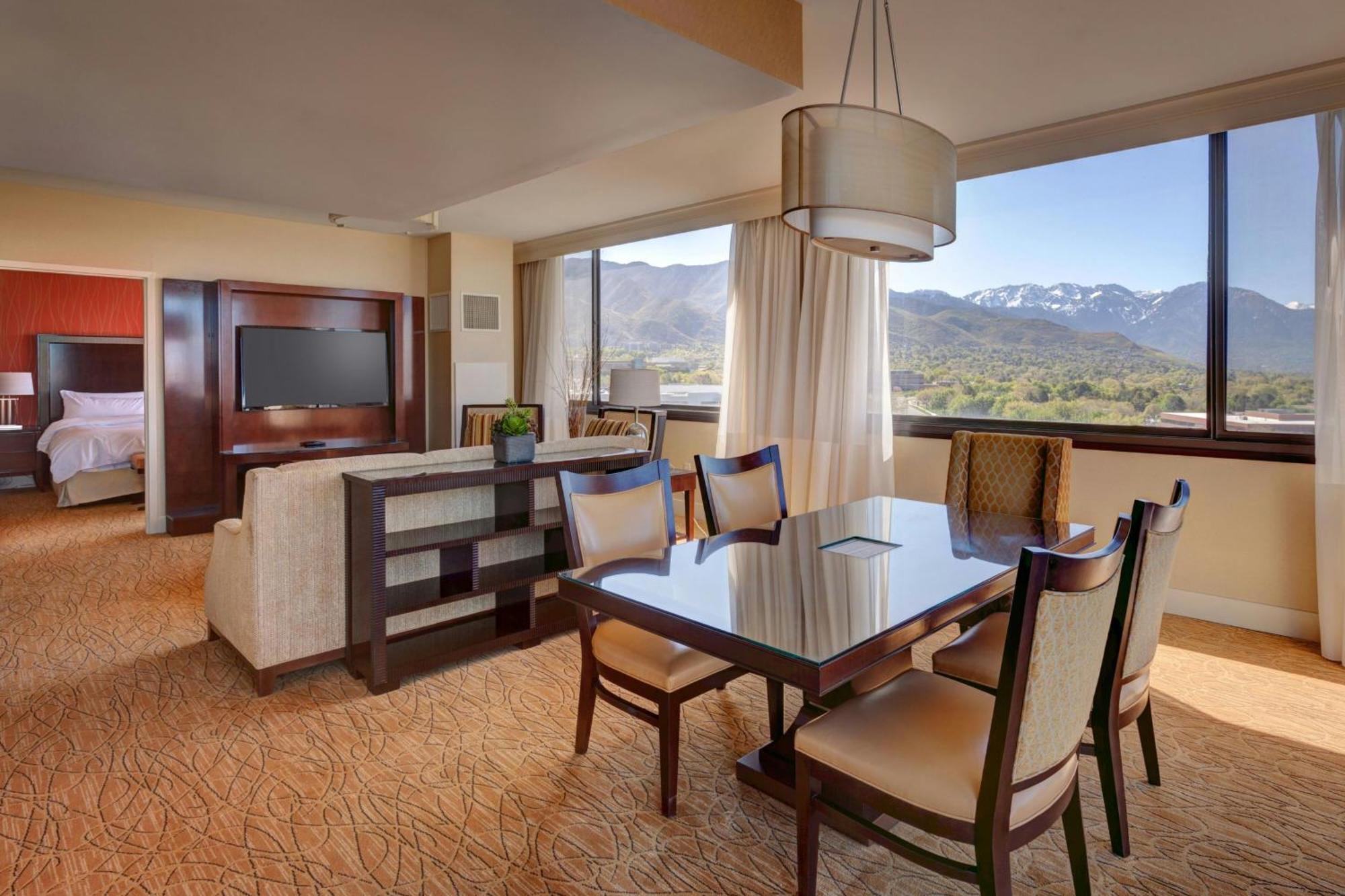 Salt Lake City Marriott University Park Экстерьер фото